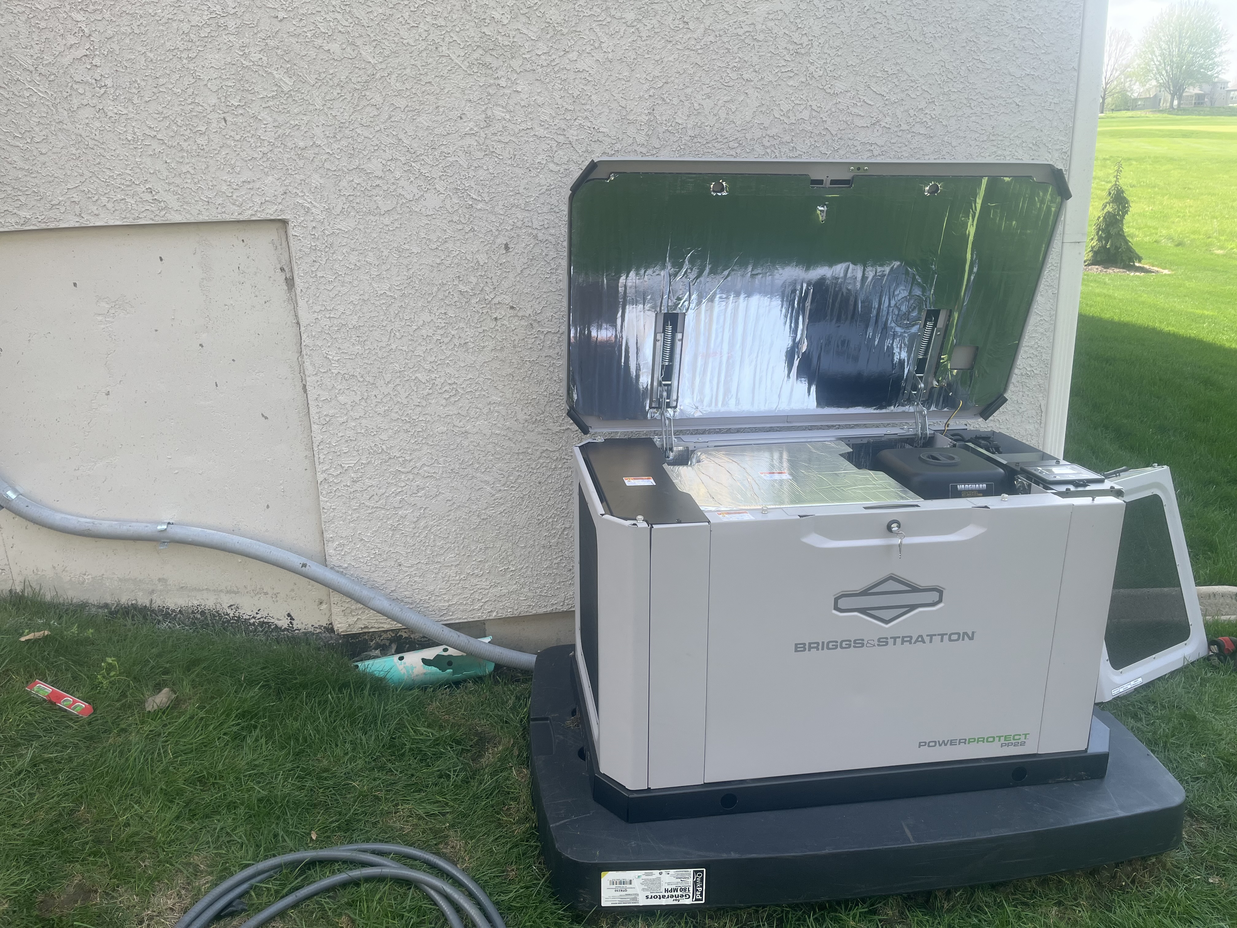Staley Farms Kansas City generator installation with open lid